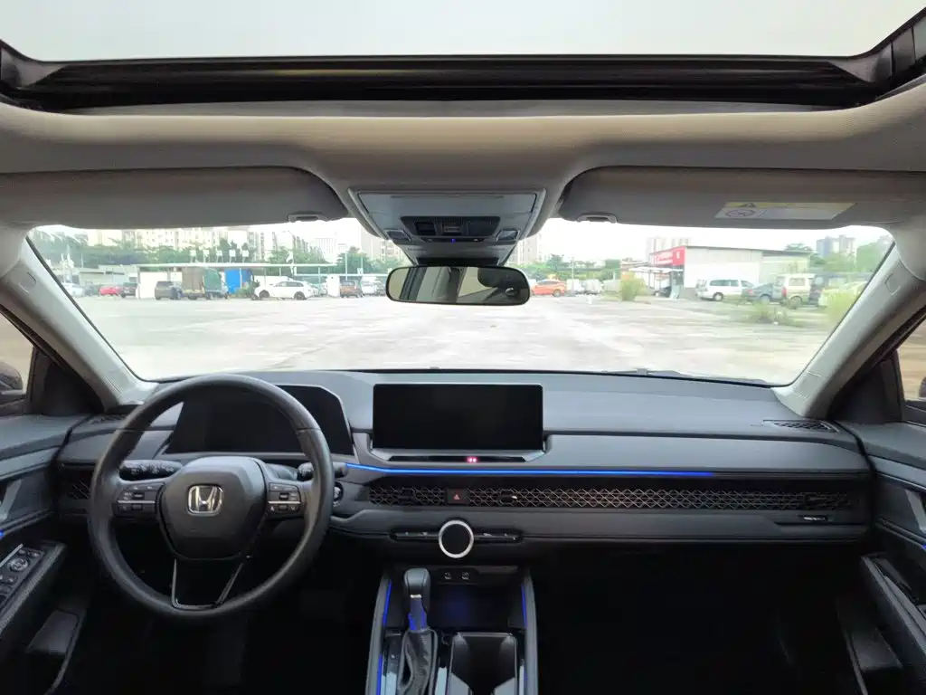 Honda Accord 2025 — фото 19