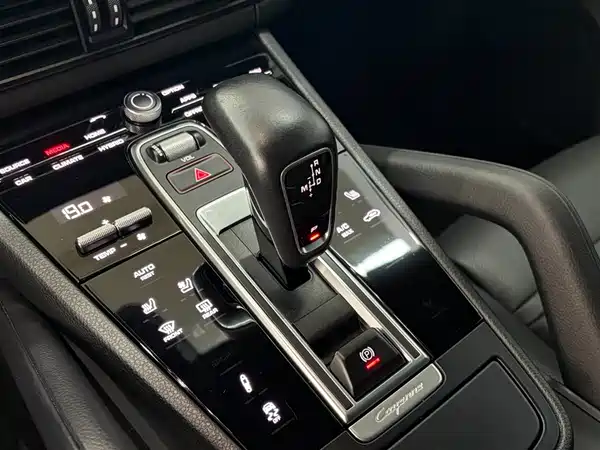 Porsche Cayenne New Energy 2020