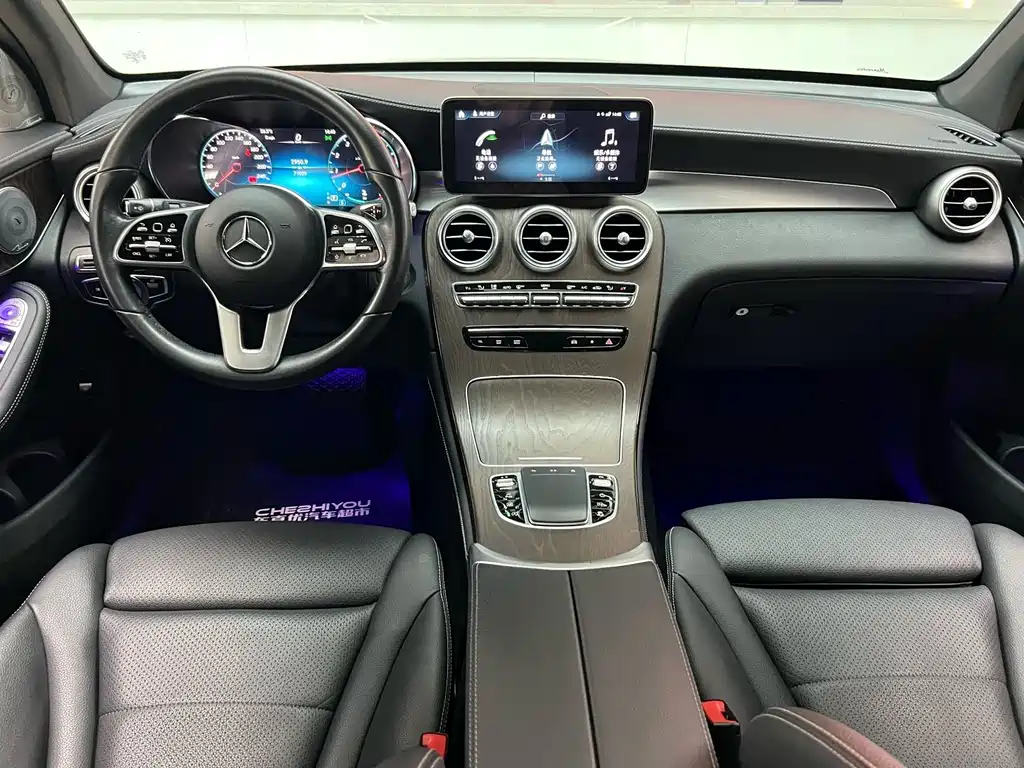 Mercedes-Benz GLC 2020 — фото 12