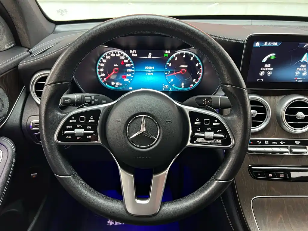 Mercedes-Benz GLC 2020 — фото 14