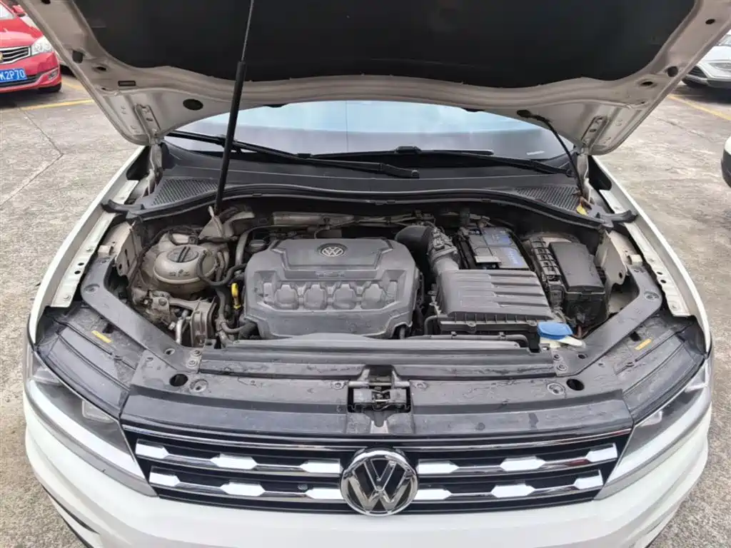Volkswagen Tiguan L 2020 — фото 20