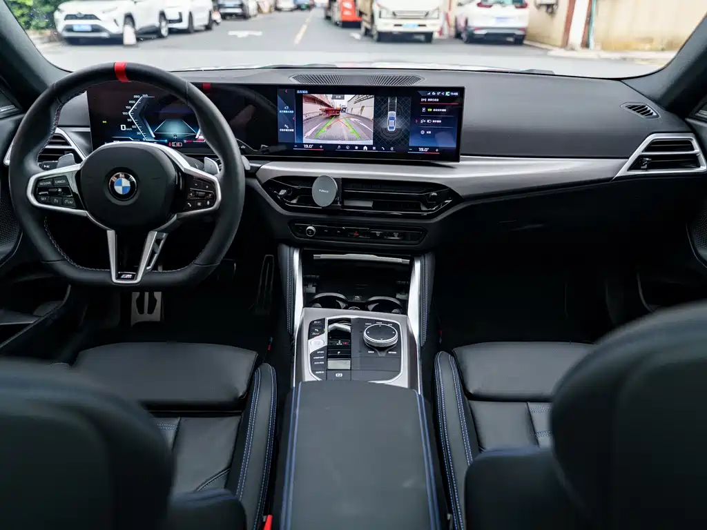 BMW M240i 2026 — фото 15