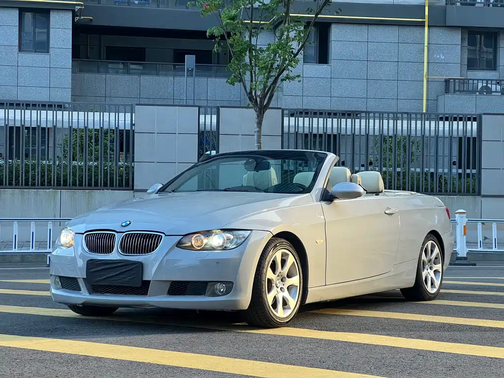 BMW 3 Series 2009 — фото 13