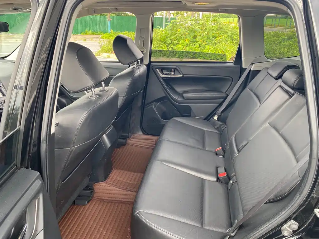 Subaru Forester 2015