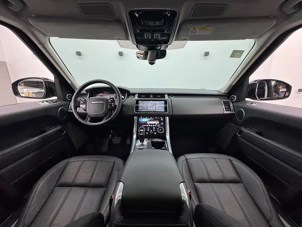 Land Rover Range Rover Sport New Energy 2021 — фото 11