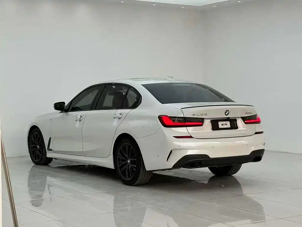 BMW 3 Series 2020