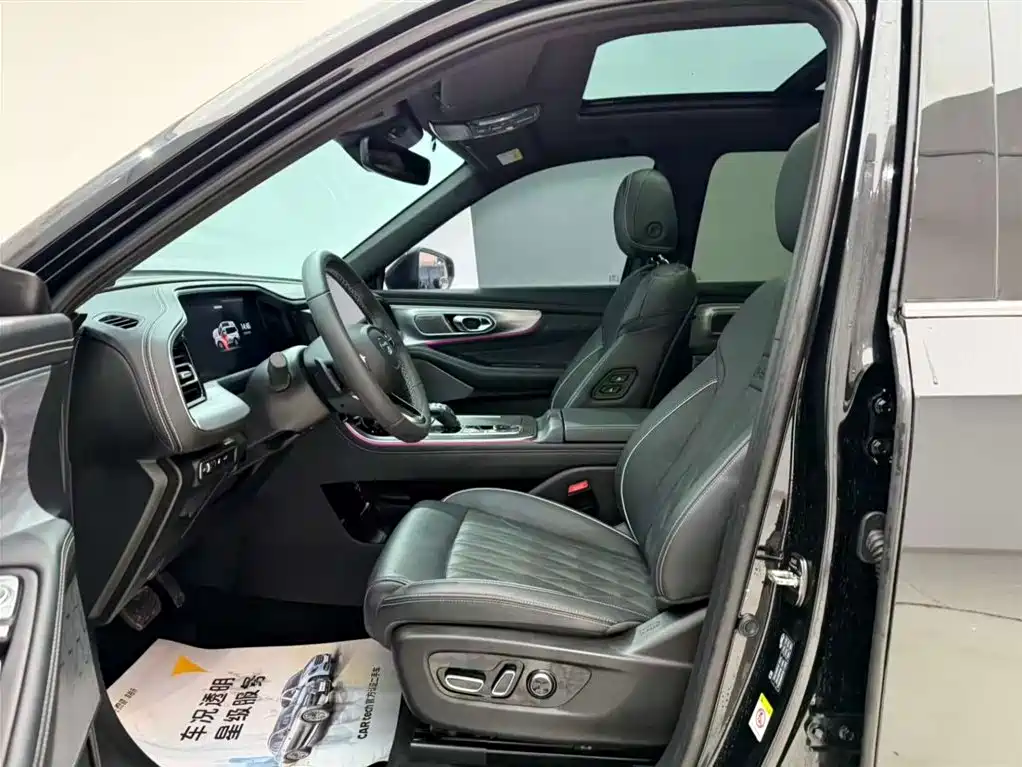 GAC Trumpchi GS8 2022 — фото 15