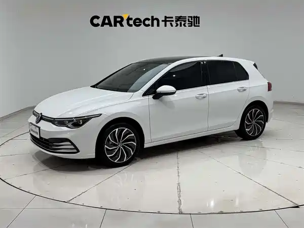 Volkswagen Golf 2023