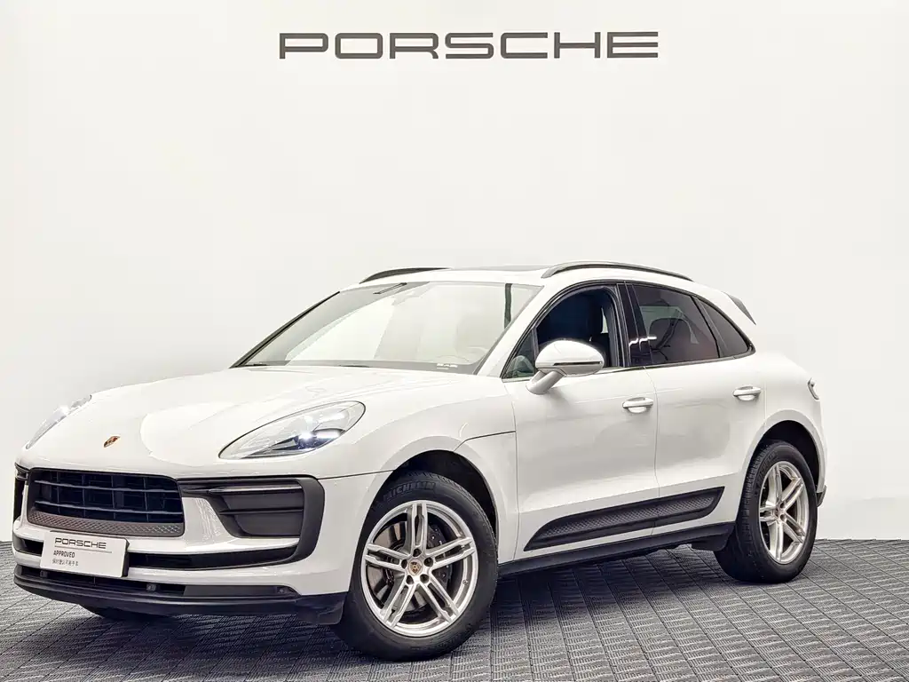 Porsche Macan 2023 — фото 1