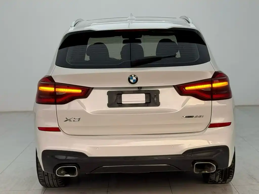 BMW X3 2019 — фото 8