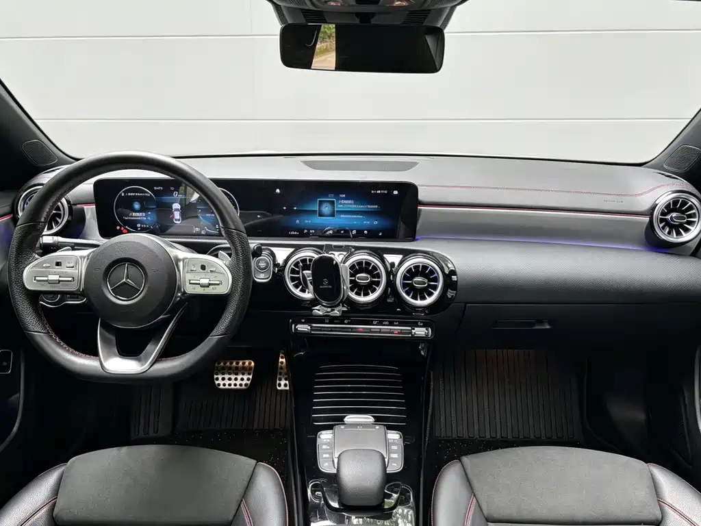 Mercedes-Benz CLA 2022 — фото 4
