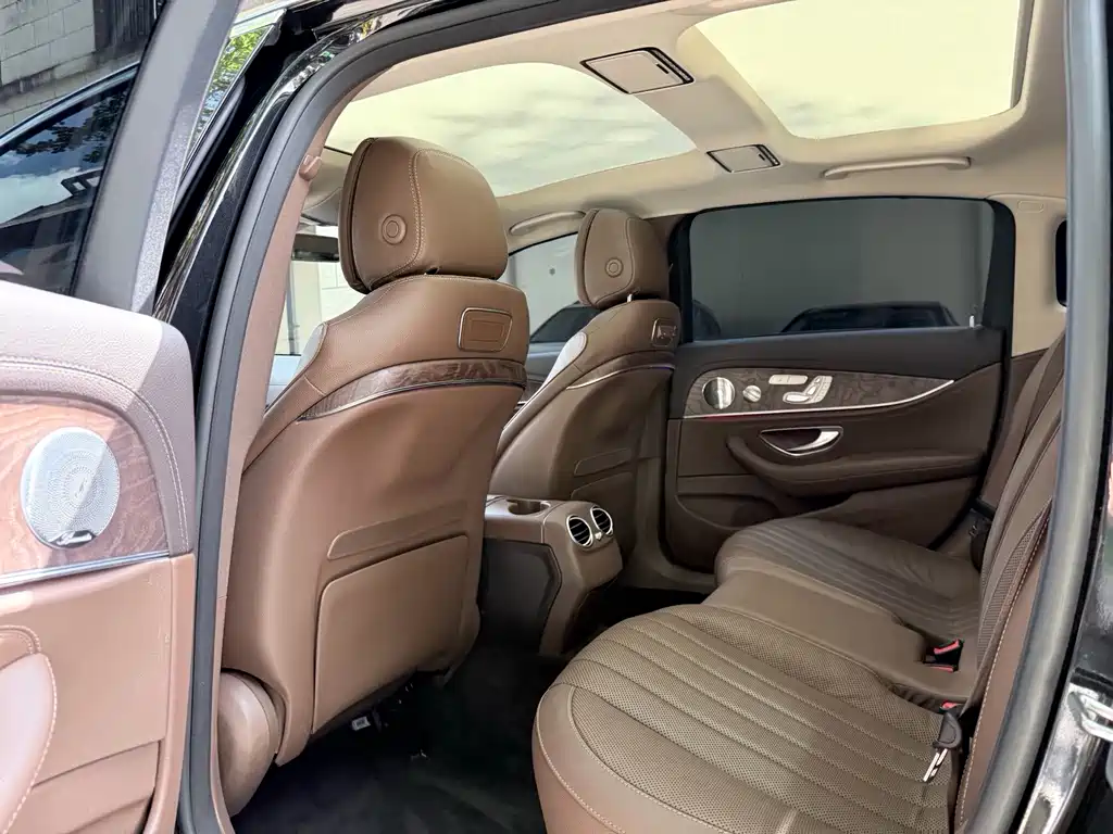 Mercedes-Benz E-Class 2020