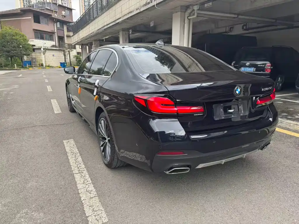 BMW 5 Series 2022