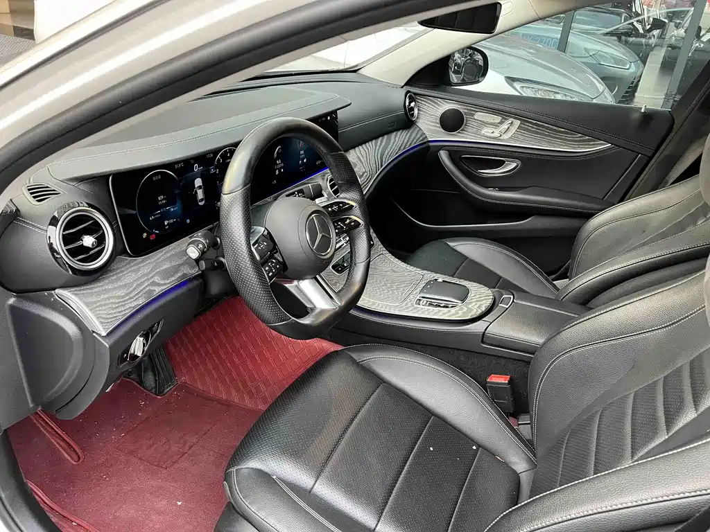 Mercedes-Benz E-Class 2020 — фото 7