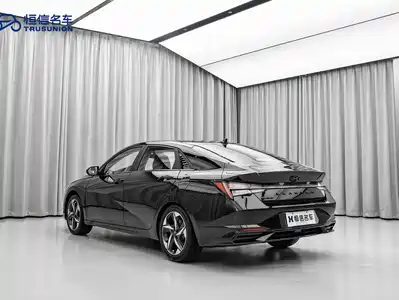 Hyundai Elantra 2021