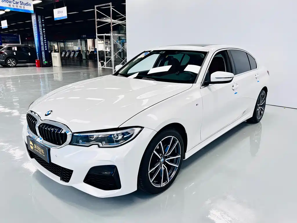 BMW 3 Series 2022