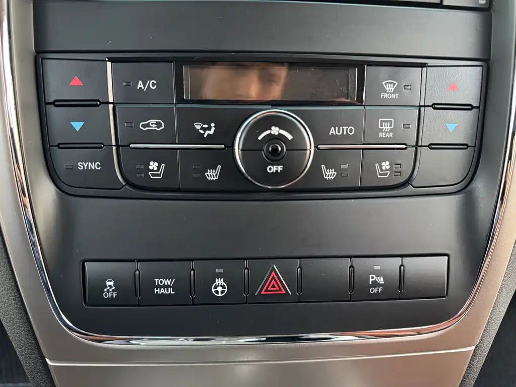 Jeep Grand Cherokee 2013 — фото 15