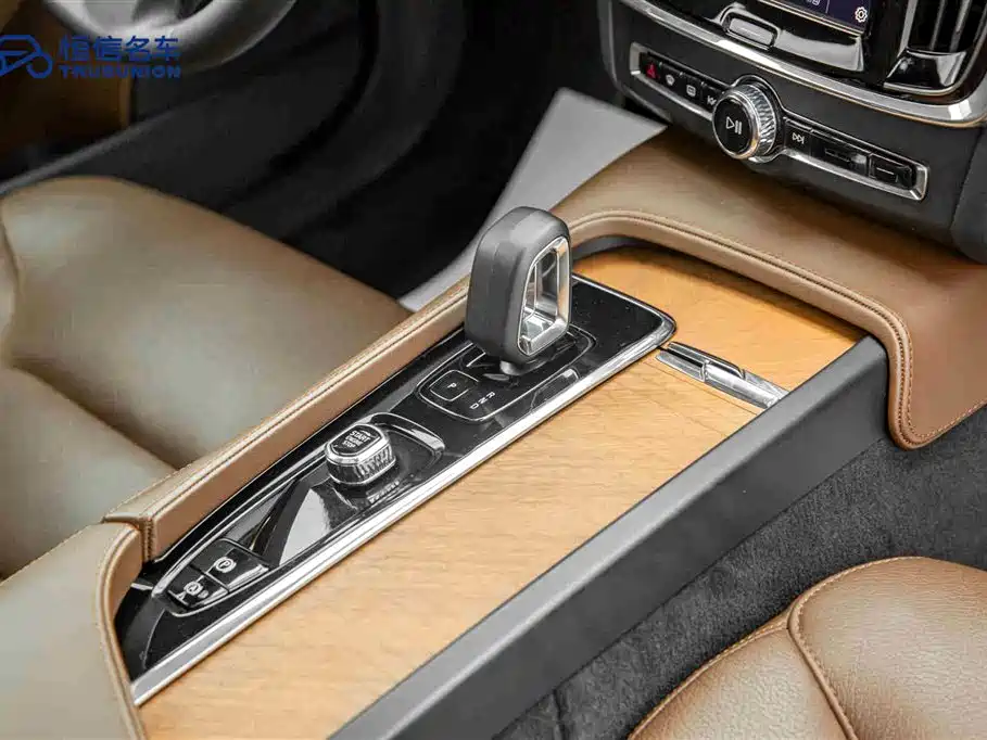 Volvo S90 2024 — фото 19
