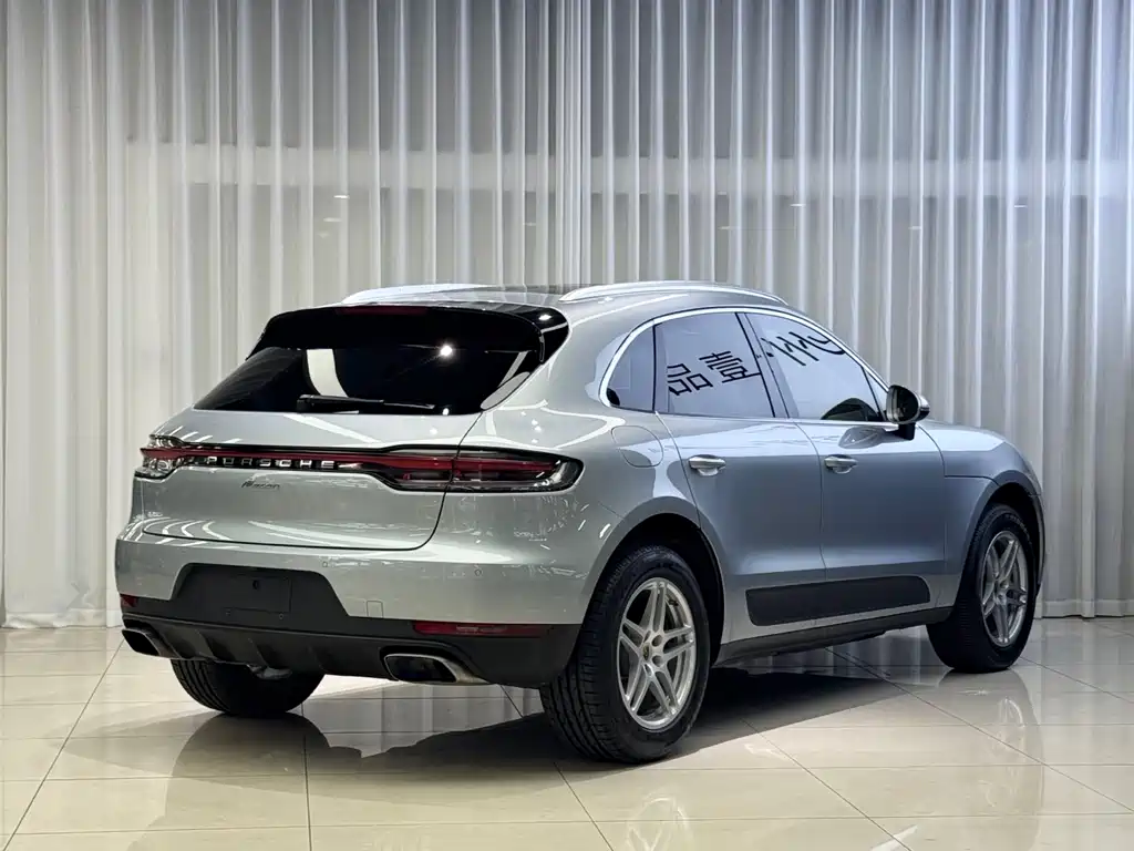 Porsche Macan 2020 — фото 3