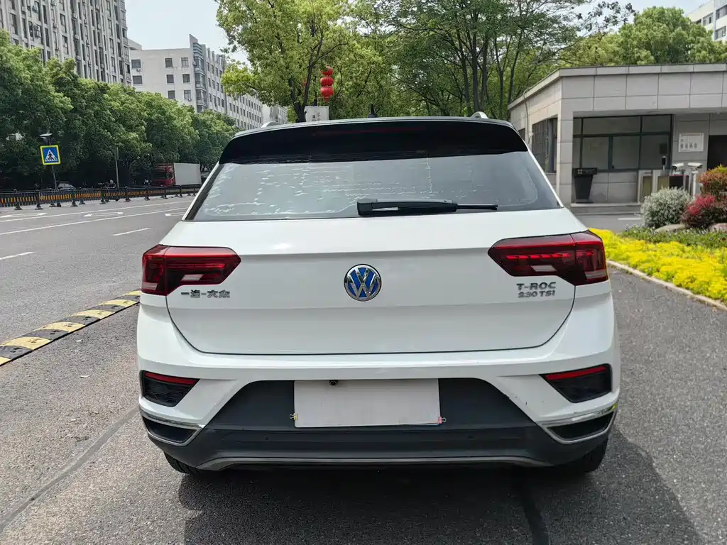 Volkswagen T-Roc 2019 — фото 8