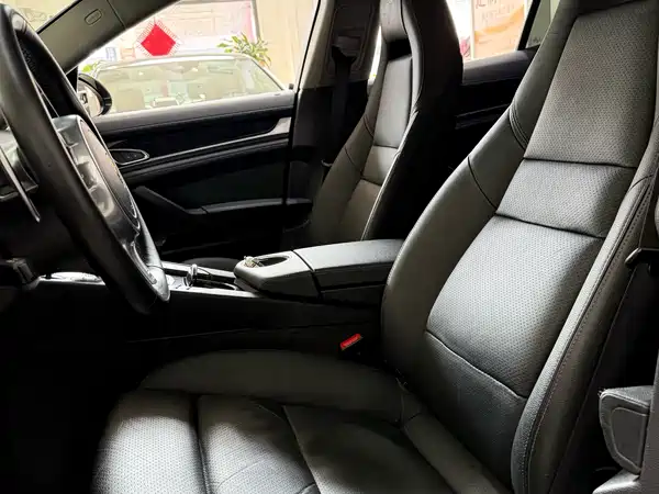 Porsche Panamera 2014