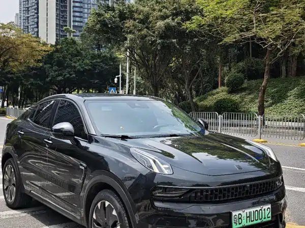 Lynk & Co 05 EM-P 2021