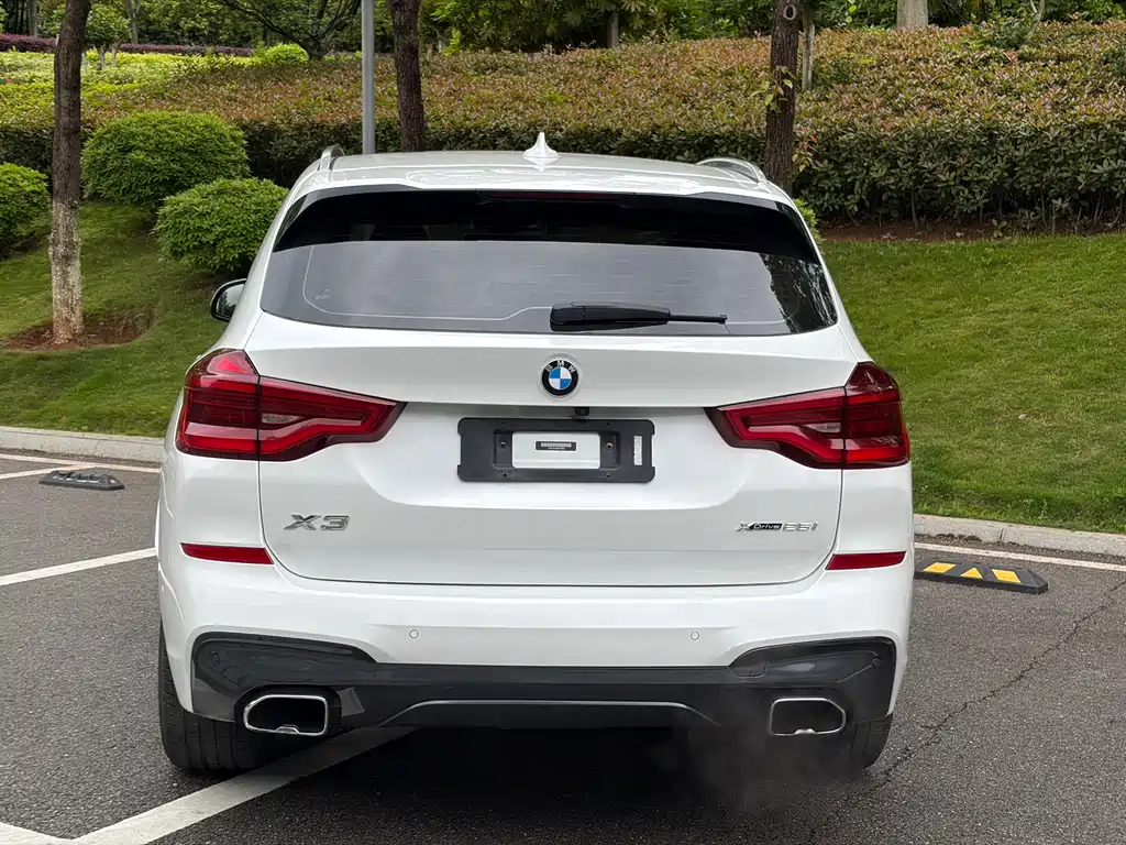 BMW X3 2018 — фото 6
