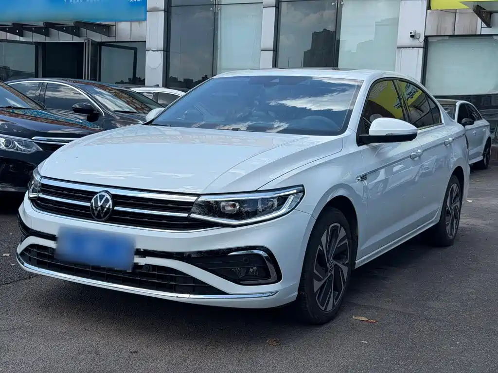 Volkswagen Bora 2024
