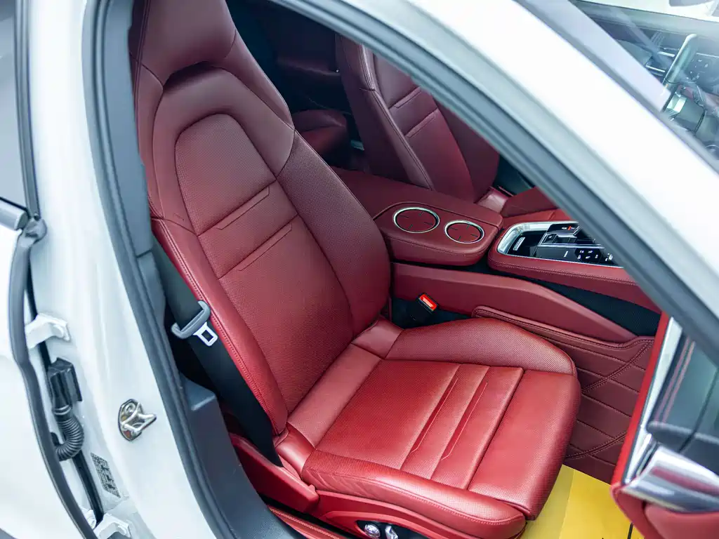 Porsche Panamera 2019 — фото 15