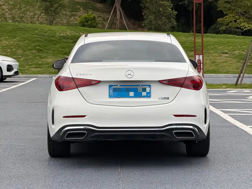Mercedes-Benz C-Class 2022