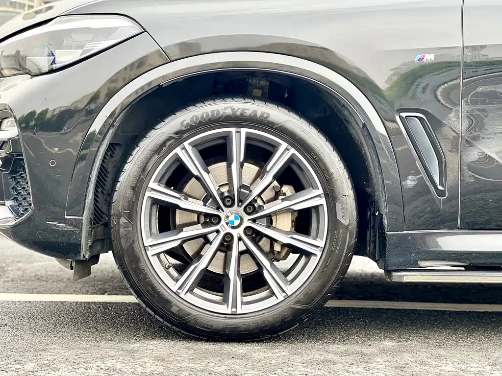 BMW X5 2020 — фото 10