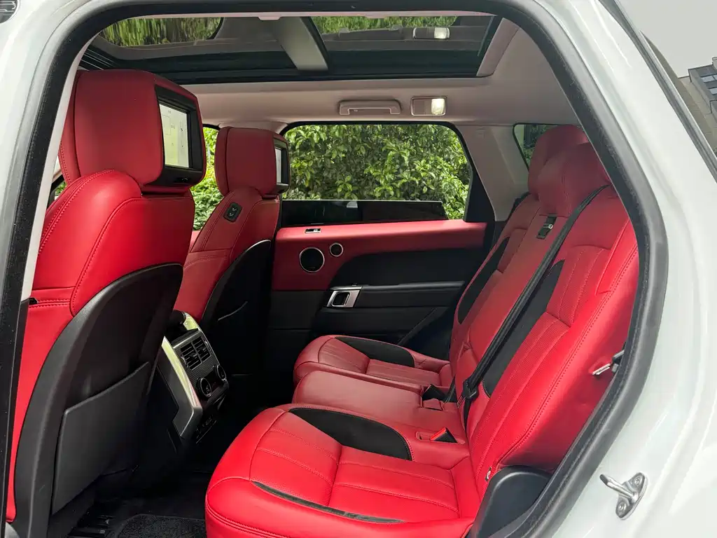 Land Rover Sport 2021 — фото 10