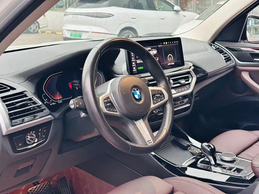 BMW X3 2022 — фото 9