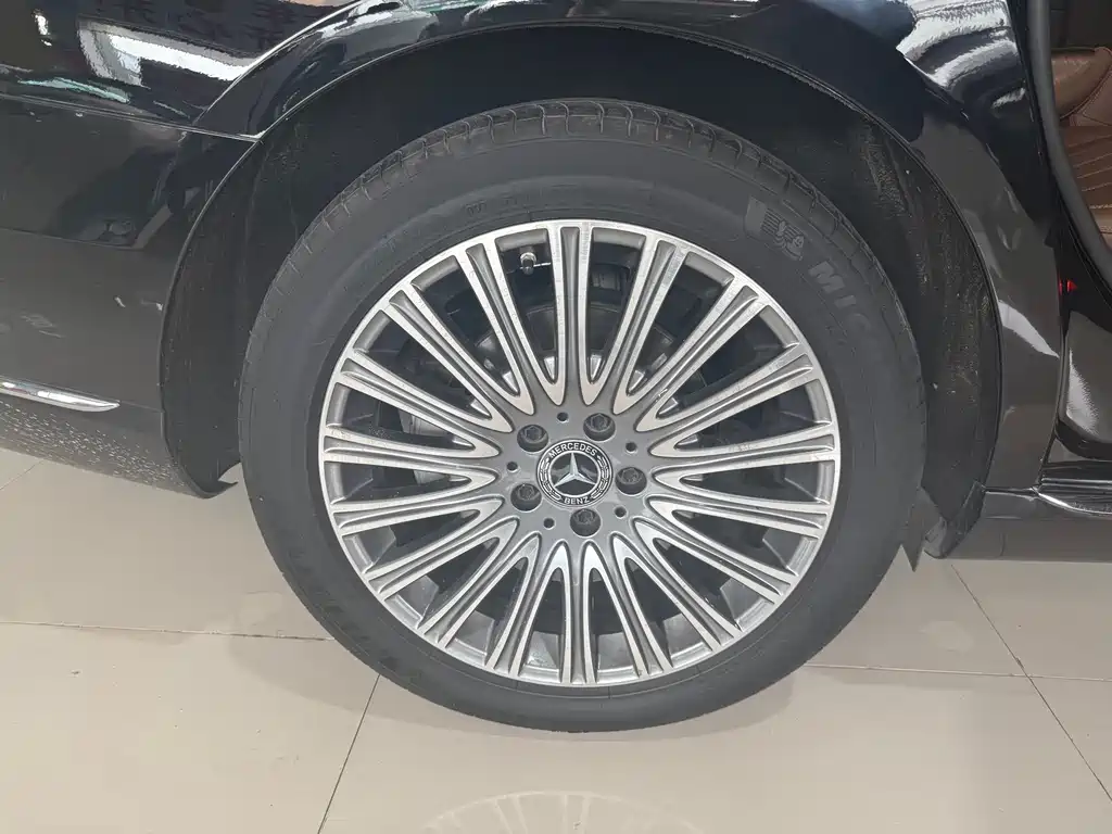 Mercedes-Benz E-Class 2020