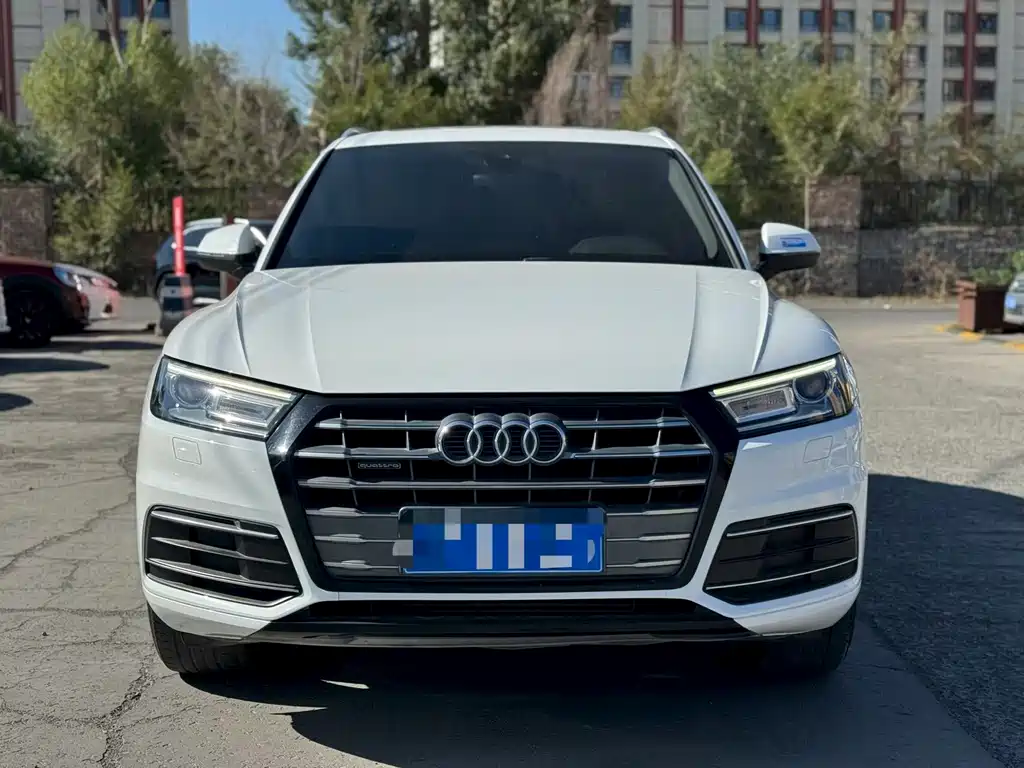 Audi Q5L 2019 — фото 2