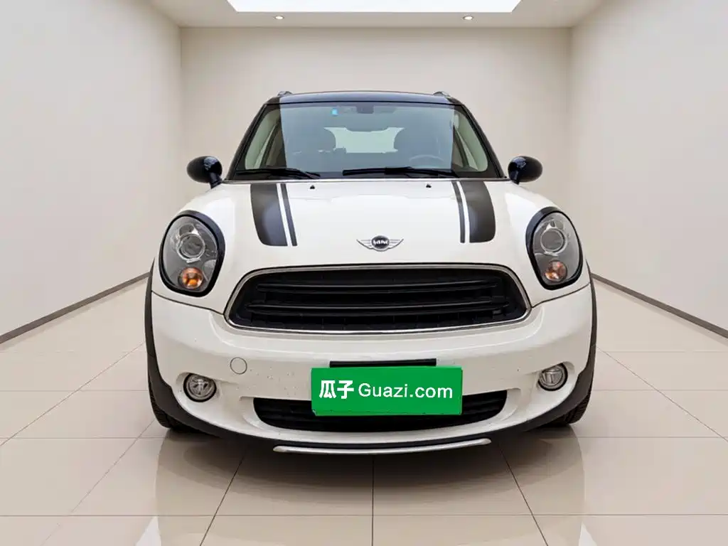 MINI Countryman 2016