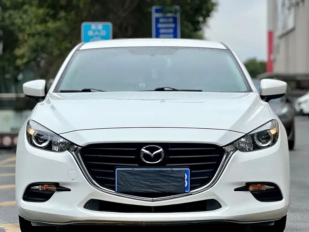 Mazda 3 Axela 2017