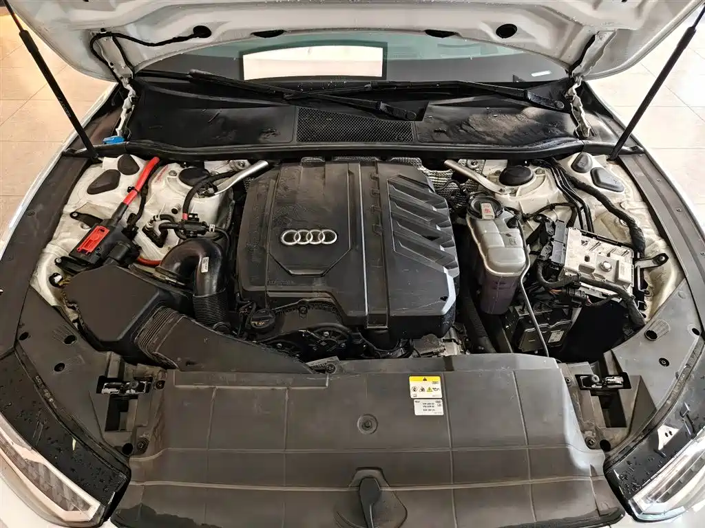 Audi A7 2025 — фото 17