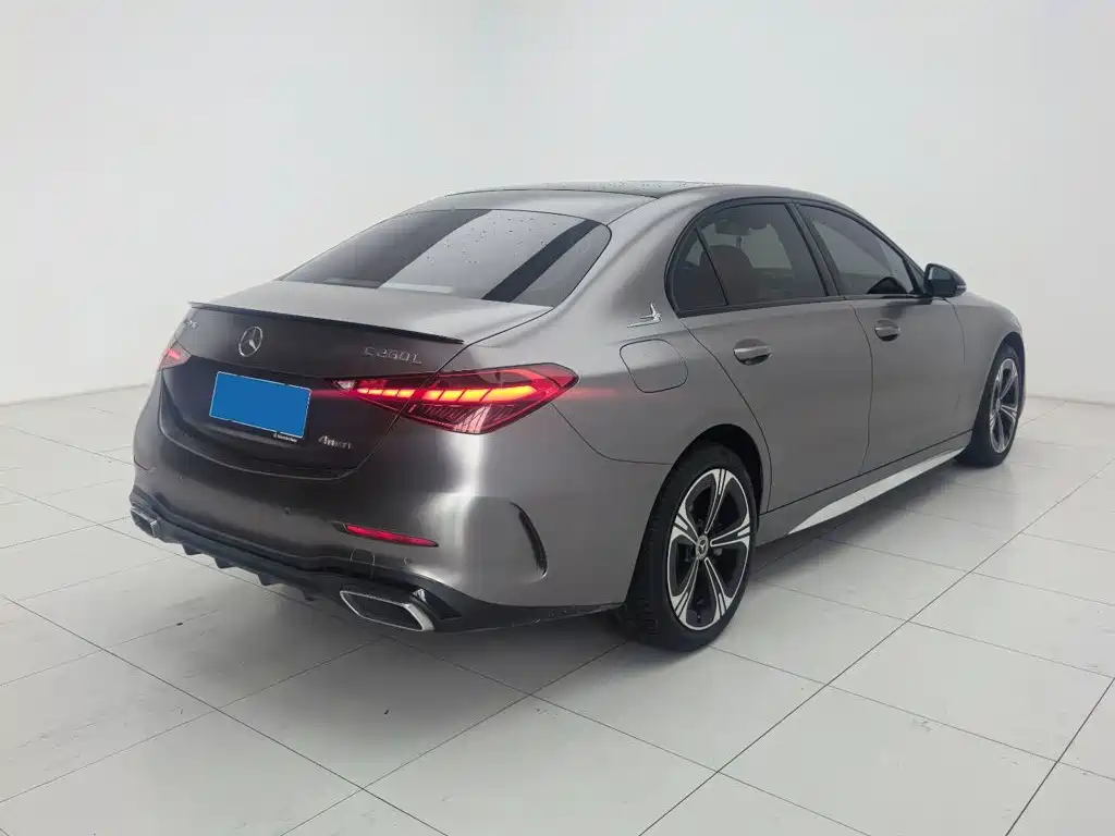 Mercedes-Benz C-Class 2021