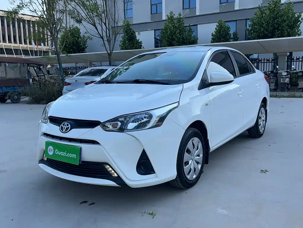 Toyota Yaris L 2017