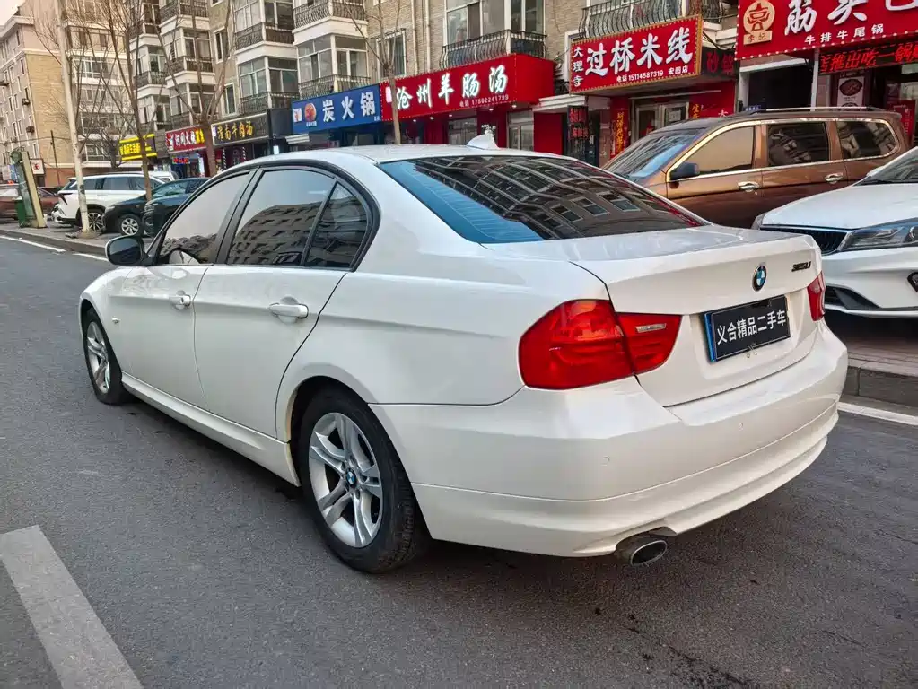 BMW 3 Series 2012 — фото 6