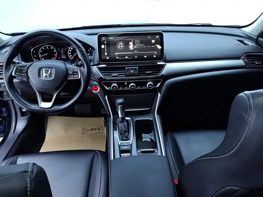 Honda Inspire 2019 — фото 12