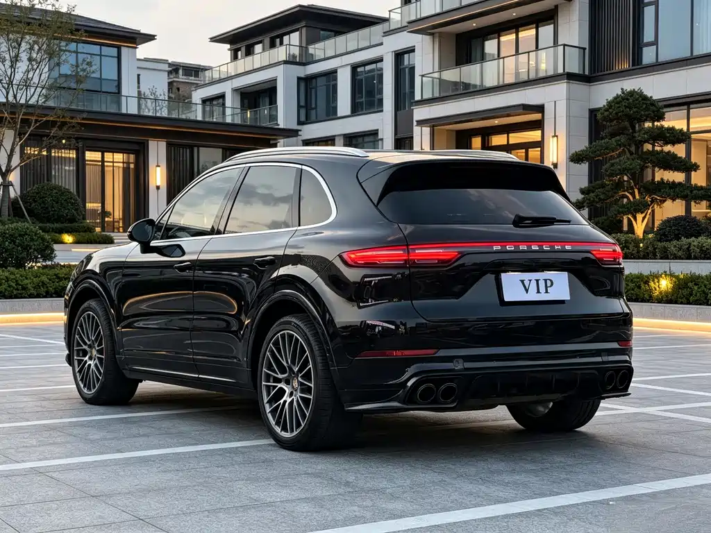 Porsche Cayenne 2018 — фото 9