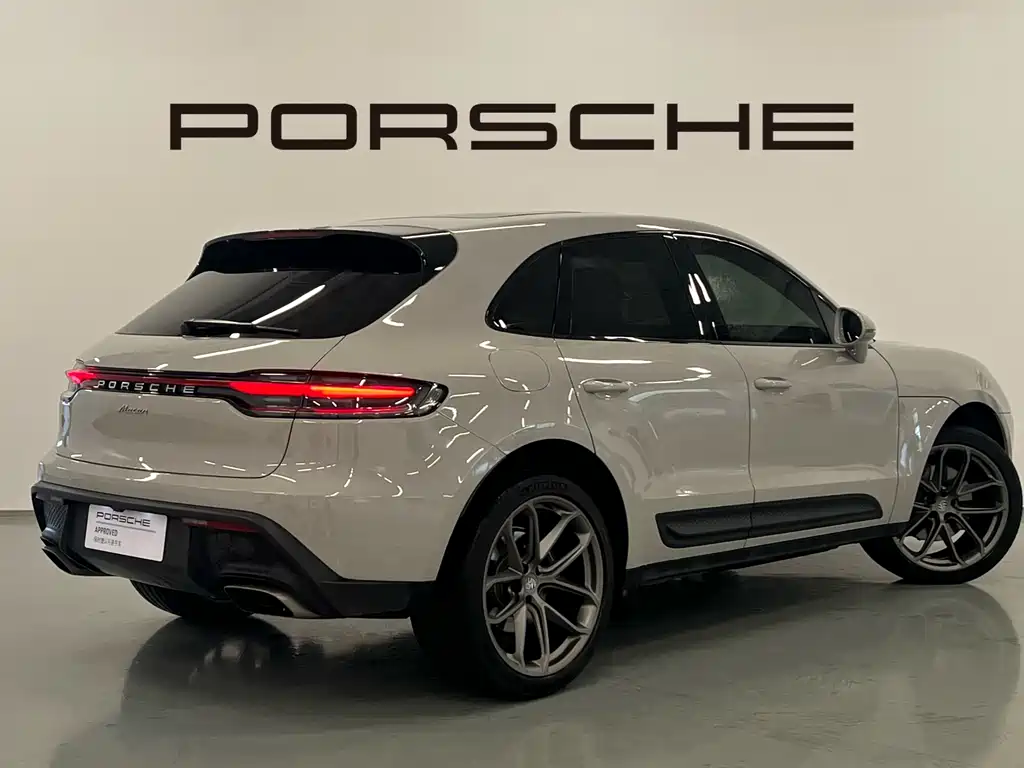 Porsche Macan 2023 — фото 14