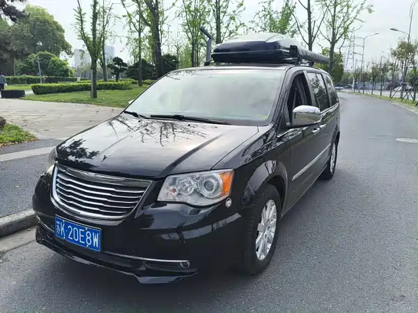 Chrysler Grand Voyager 2014