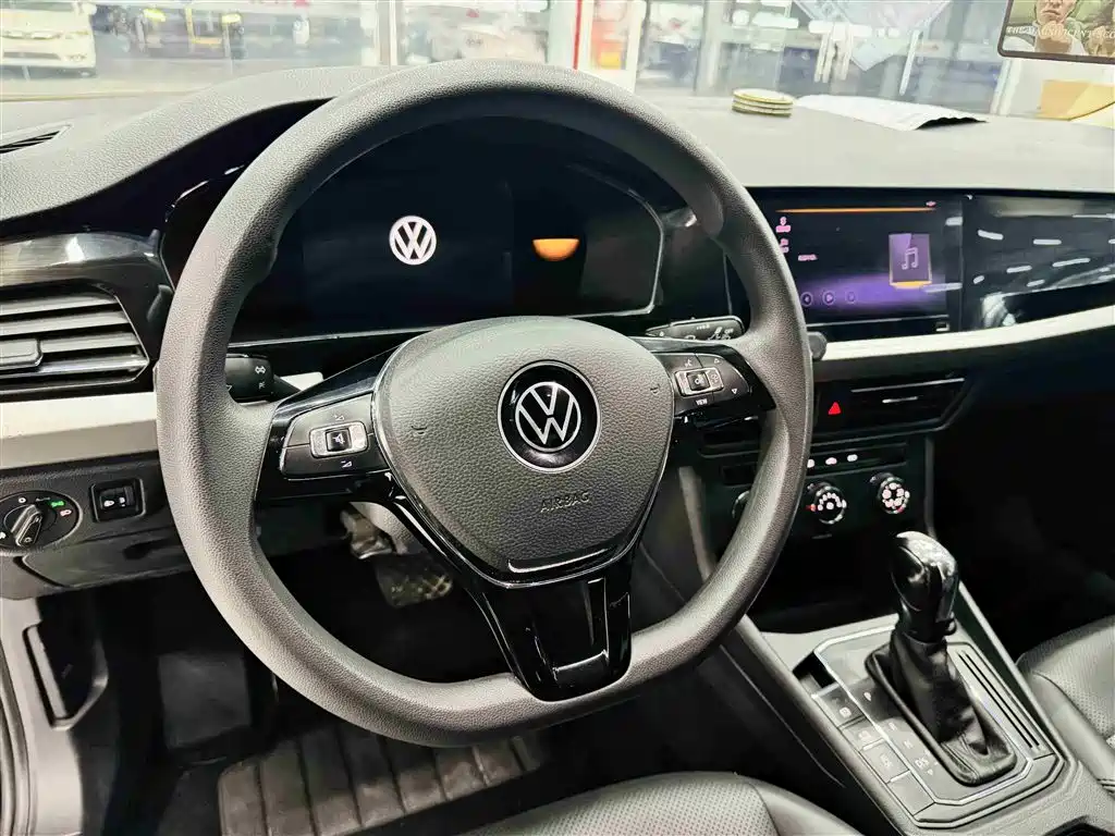 Volkswagen Lavida 2021 — фото 13