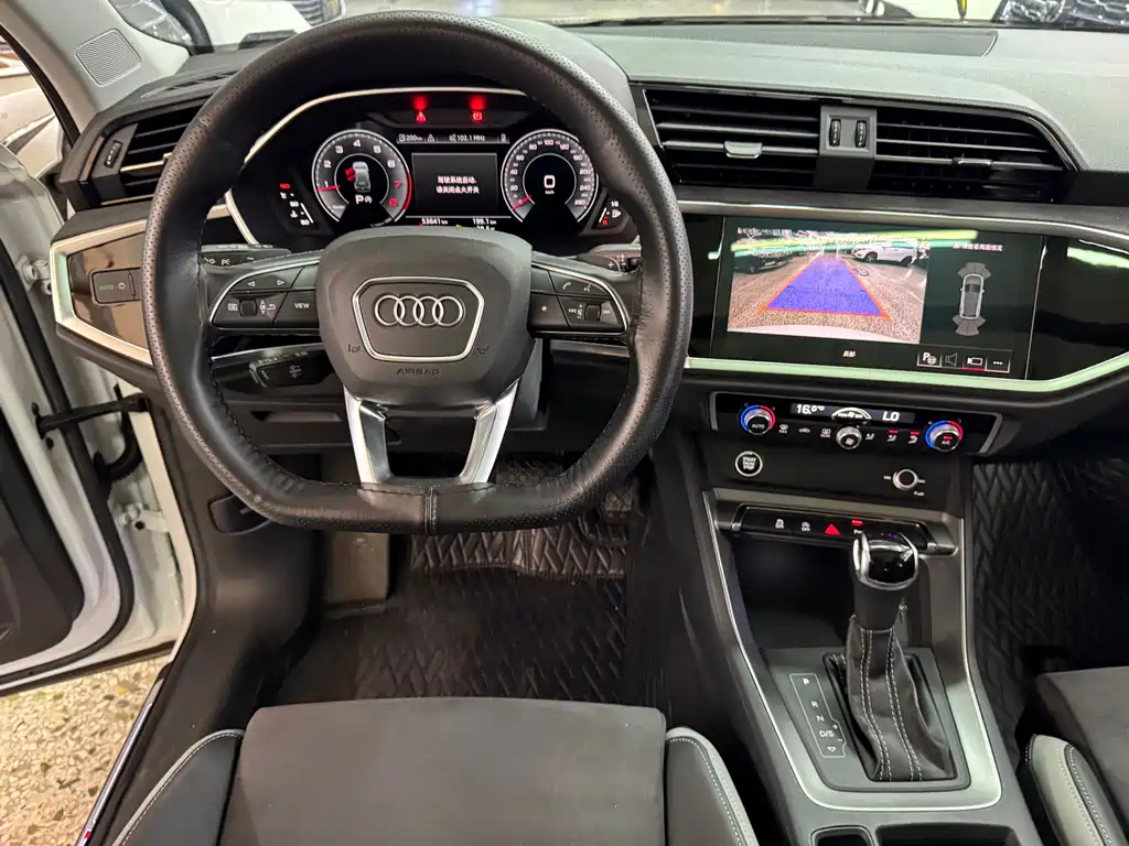 Audi Q3 2022