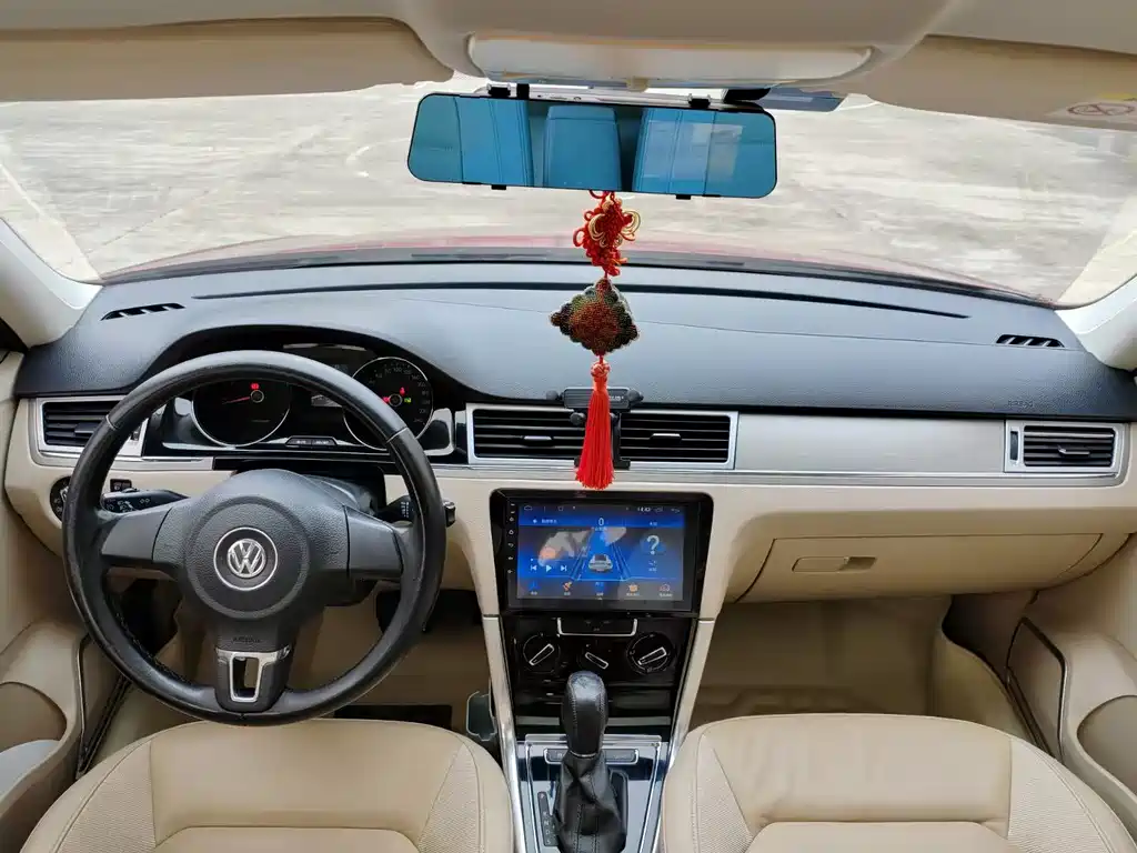 Volkswagen Bora 2015
