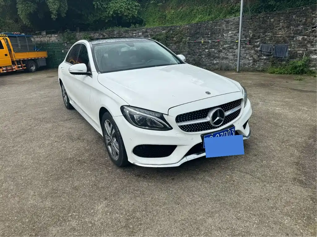 Mercedes-Benz C-Class 2017