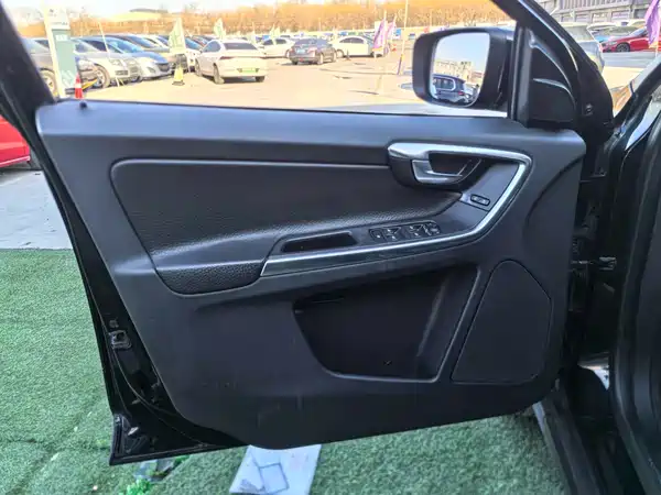 Volvo XC60 2013